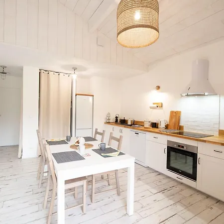 Listed With Pool In The Heart Of The Landes Chalet *